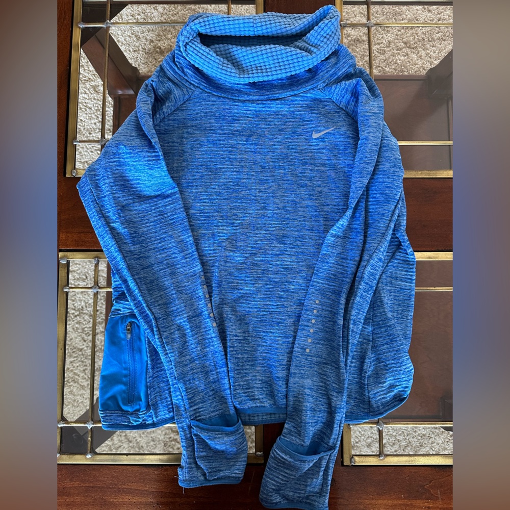 Womens Nike Dri-Fit Sweater Size Medium